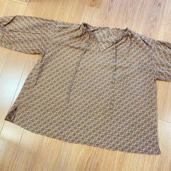 GU JAPAN PRINTED FLORAL PEASANT BLOUSE - Picture 3 of 10